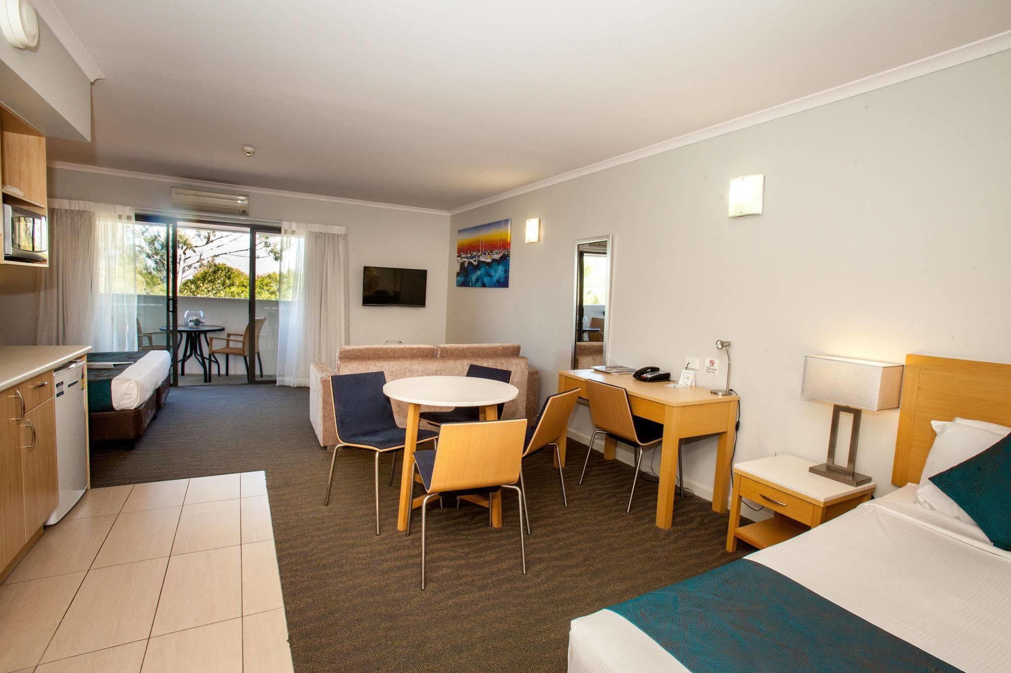 Manly Marina Cove Motel Brisbane Exteriör bild